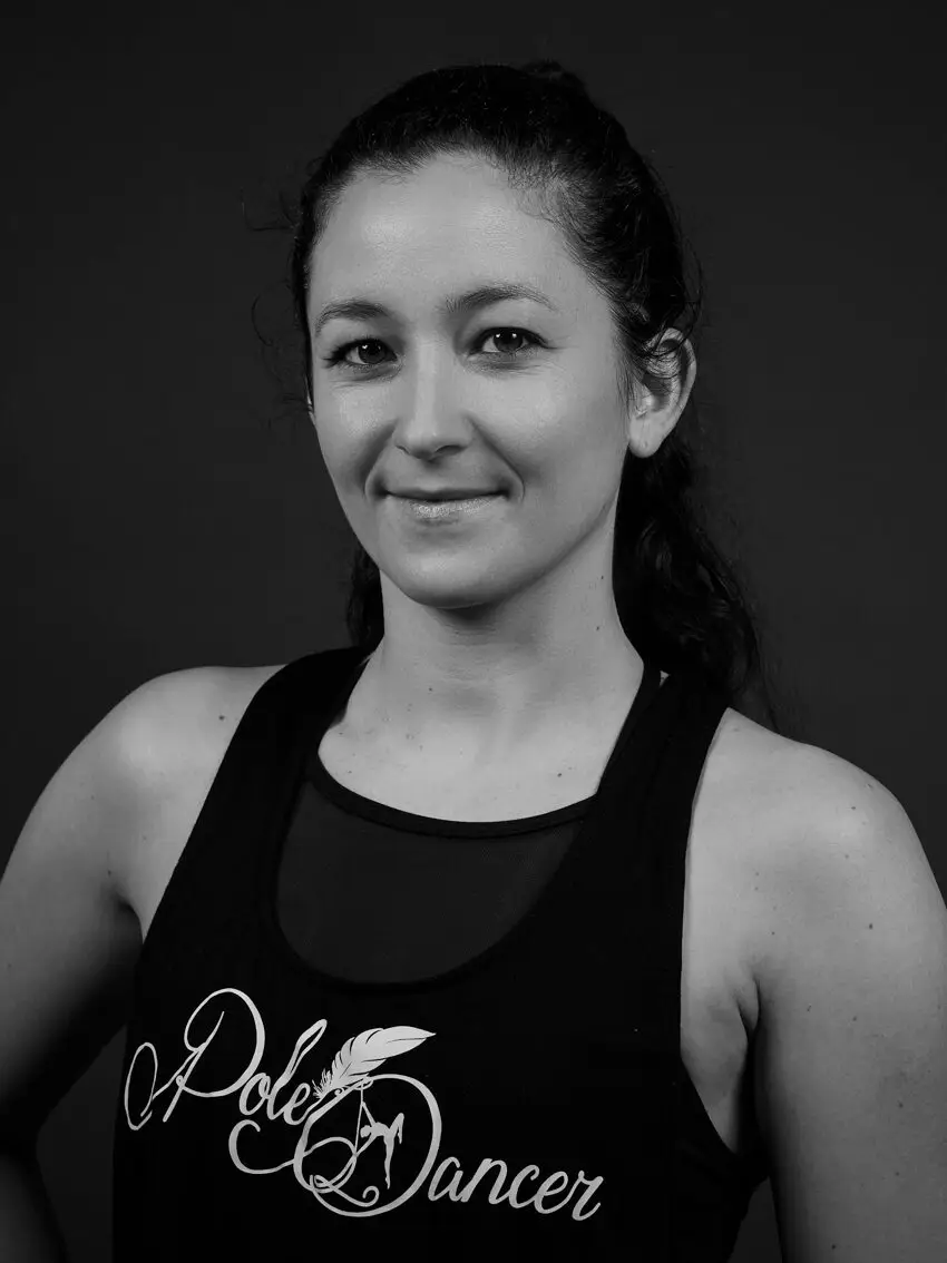 Isabella Pole Dance Team Luzern